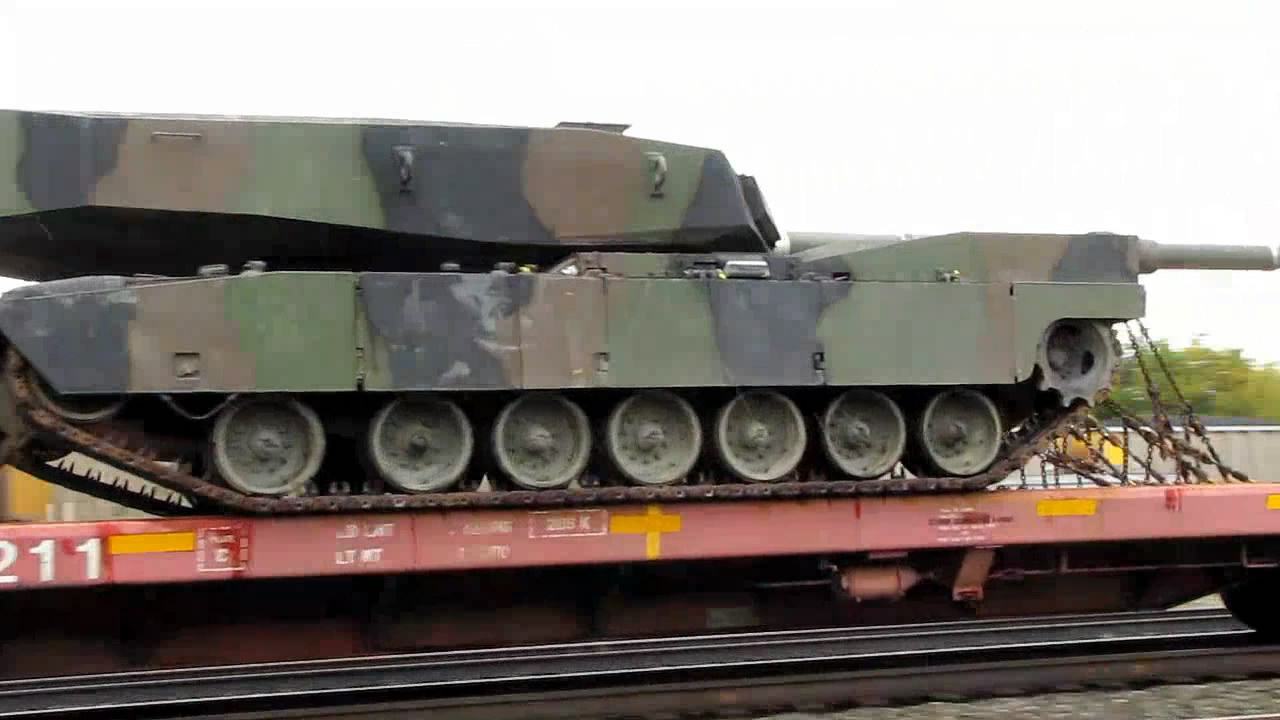 M1 Thumper is being trasported via a train 2.jpg.