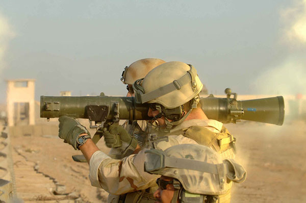 미 육군 레인저 등에서 사용하는 것으로 유명한 칼 구스타브 84mm 무반동총<사진 출 : US Army>