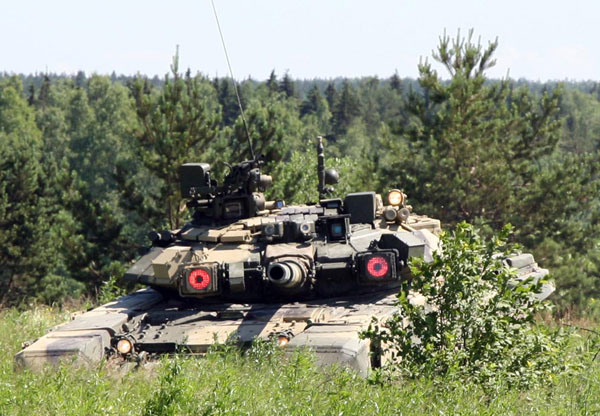 T-90  ܼ  ġ   ܼ ߻Ͽ  ̻  Ѵ. <ó: Uralvagonzavod>