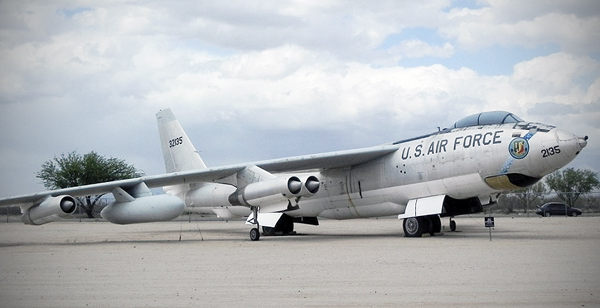2,042   B-47 پ ӹ ϴ Ư Ǿµ  װ ڹ õ EB-47 ̴. <ó : http://b-47.com/wp-content/uploads/2012/09/DSCN0045_498-1280x657.jpg> 