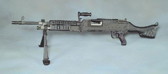 M60  ϼ Ҹ ̾ M240̶ ĸ ο FN MAG 뷮 ޵Ǳ ߴ.