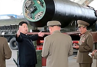 탄두가 분리된 무수단 미사일 <출처: 조선중앙TV> 