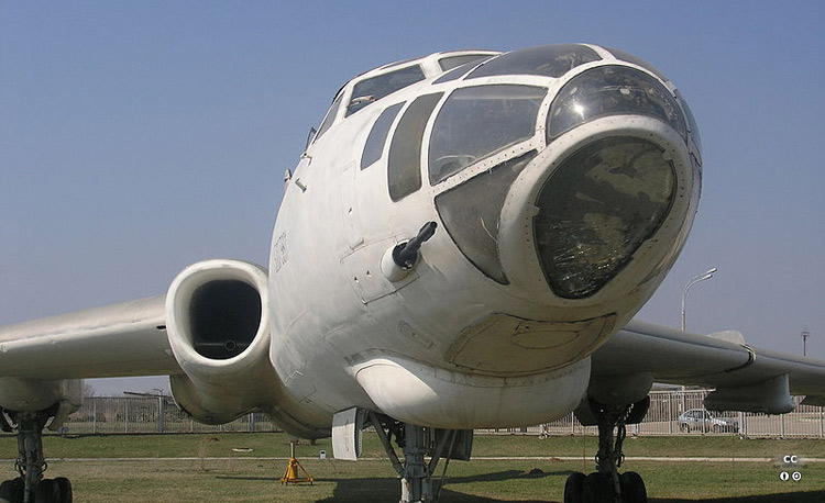 þ αƮ йڹ   Tu-16. 濡  23mm AM-23   Ա   ִ. <ó: (cc) ShinePhantom at Wikimedia.org> 