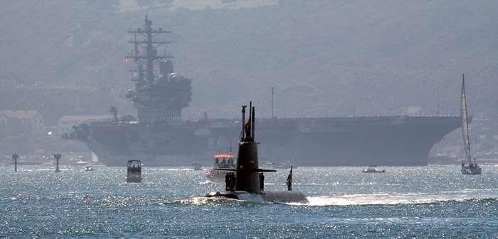 ̱ ĶϾ ȿ Կ  ر װ γε ̰(USS Ronald Reagan)() Ʋ() <ó: (SAAB)>