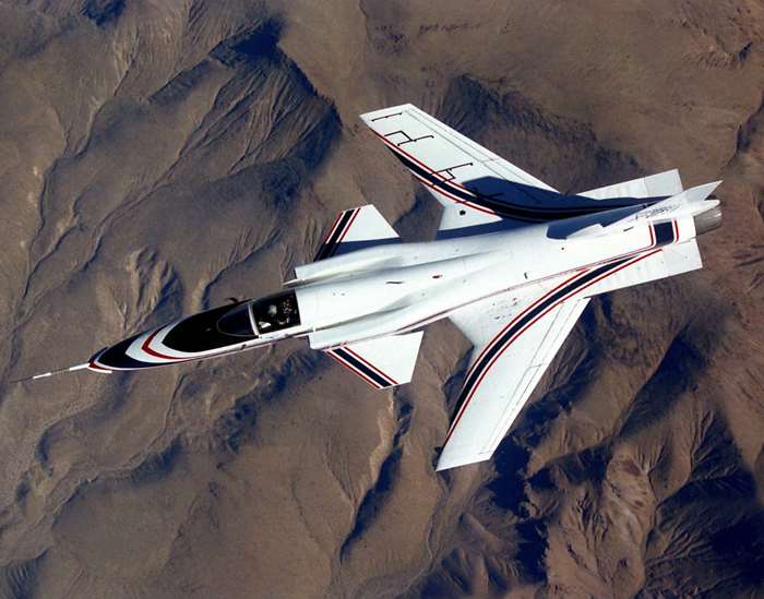 그러먼(Grumman) X-29 실험기 <출처: NASA>
