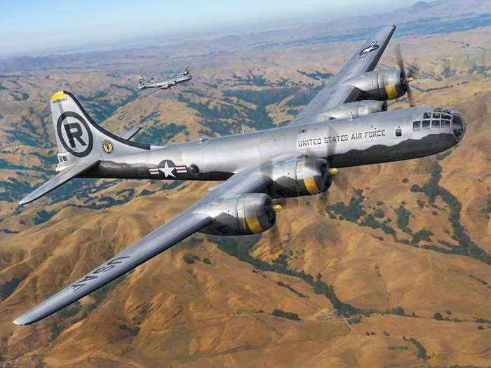   ѱ￡ Ȱ B-29 ݱ <ó:  >