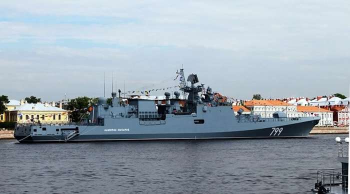 ׸κġ  3 ī (Admiral Makarov) ȣ <ó: (cc) Radziun at wikimedia.org>