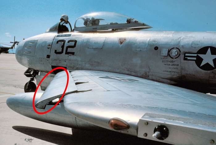 F-86 전투기의 주익에 설치되어 있는 슬랫 <출처: ED Forums>