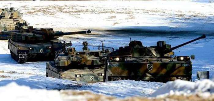 대한민국 차기 기갑전력의 주력인 K2 전차와 K21 보병전투차 <출처: 유용원의 군사세계>