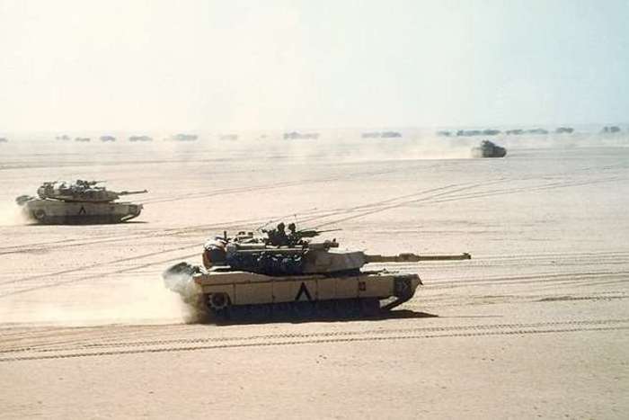 1991년 사막의 폭풍 작전에 참가한 미군 M1A1 에이브람스 전차부대 <출처: 미 육군>