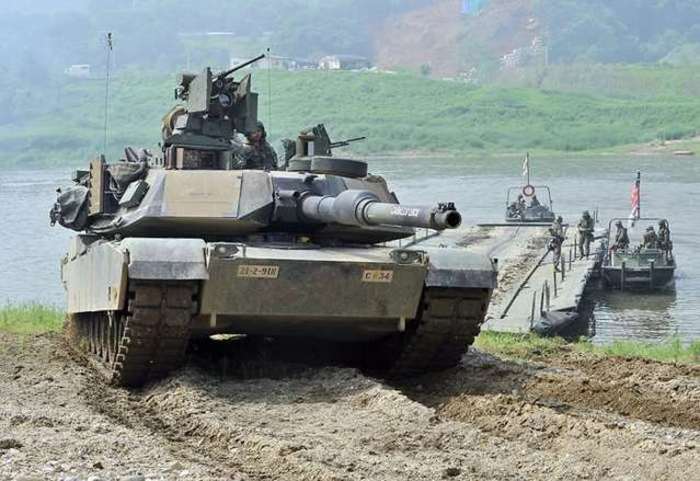 주한미군이 운용하는 M1A2 SEP V2 전차 <출처: 미 육군>
