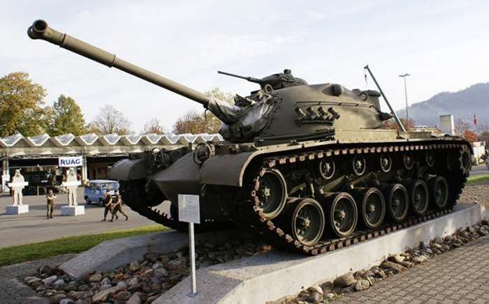 스위스 군사 박물관에 전시 중인 미 육군의 초기양산형 M48 <출처: Public Domain>