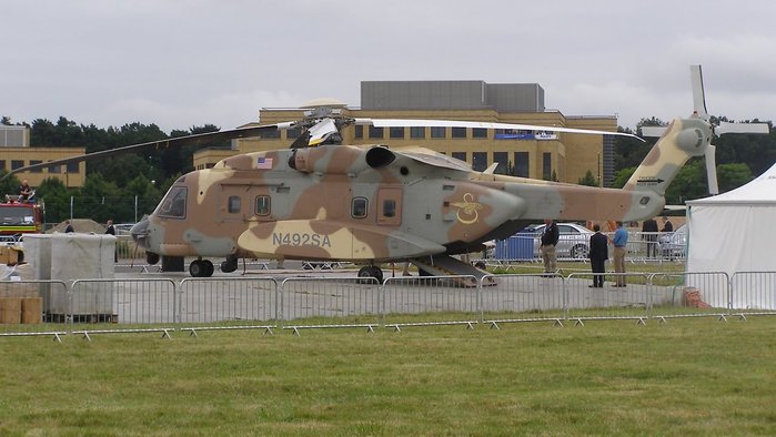 2008년 판보로 에어쇼에 전시된 군용 H-92 헬리콥터 <출처 (cc) MilborneOne at wikimedia.org>