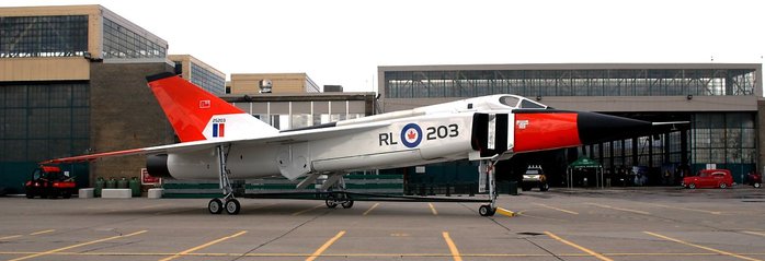  װֹڹ õ 1:1  CF-105 ַο <ó: Wikimedia Commons/EyeNo>