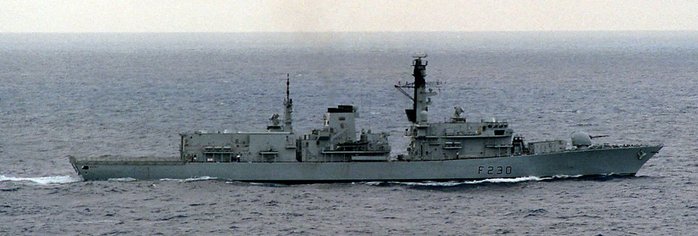 듀크급 호위함 1번함인 F230 HMS 노퍽 <출처 : Public Domain>