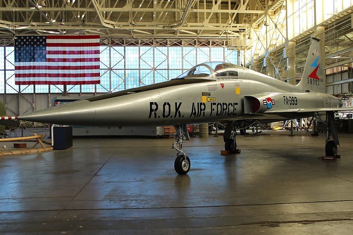 Ͽ̿ ִ  װڹ   ѹα  F-5A  <ó : Pacific Aviation Museum>