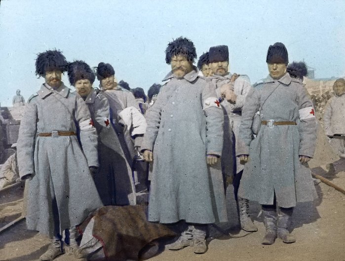 만주에서 촬영된 러시아 병사들의 모습. 시기는 1882년~1936년 사이로 불확실하다. <출처: Wikimedia Commons/ Public Domain>