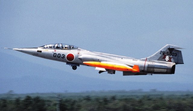 Ϻ װ F-104DJ <ó: Greenmats Club>