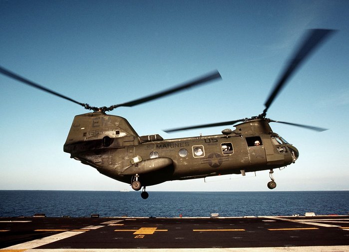   غ ϴ ַ  CH-46E óƮ ̴⵿. <ó :  ر>