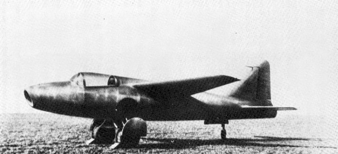 세계 최초의 제트 엔진 항공기인 하인켈 He 178 <출처 : Public Domain>