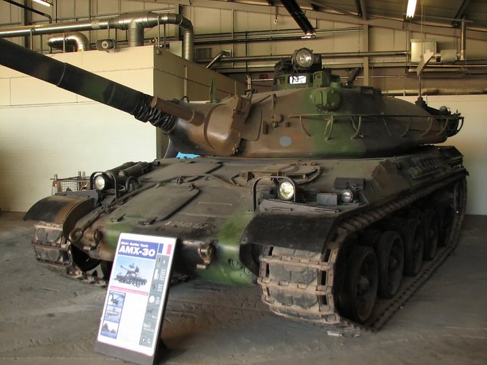    ڹ ִ AMX-30B2  <ó: (cc) Hohum at wikimedia.org>