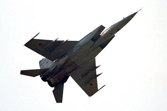 MiG-25PU  . <ó: GNU Free Documentation License >
