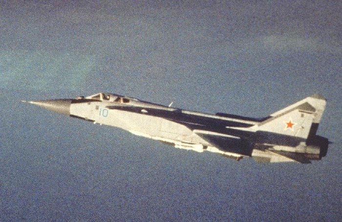MiG-31 <ó: Public Domain >