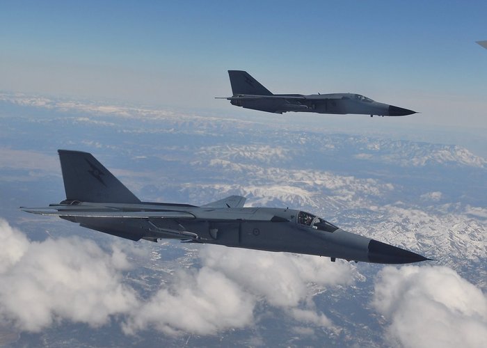 2009년 레드 플래그 연습에 참가 중인 왕립 호주공군 소속 F-111C형의 모습. 호주는 F-111을 2010년에 전량 퇴역시켰기 때문에 이는 호주공군 F-111C의 마지막 레드 플래그 참가였다. <출처: 미공군/Gary Emery>