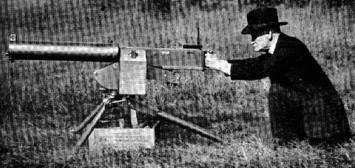 1919     װ  M1921 Ǵ  ߱.   7.62mm ʵź ϴ M1917  Ҵ. <ó: (cc) modernfirearms >