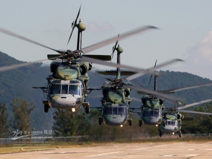 ѹα  UH-60P ȣũ ٸ ︮ <ó: ѹα >
