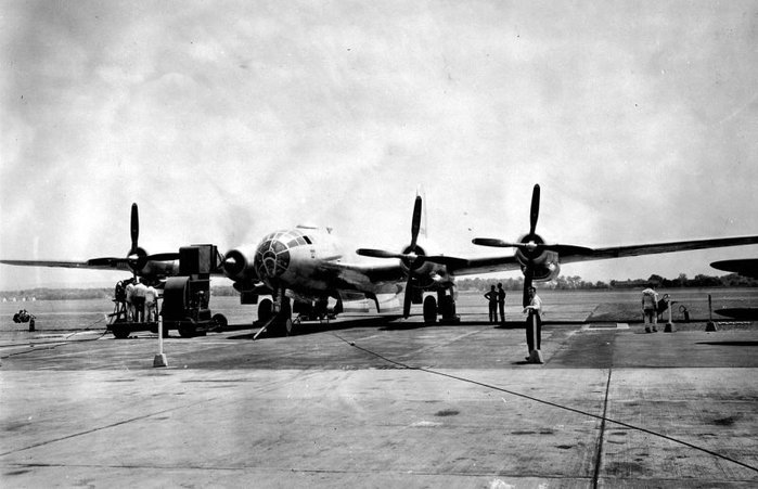 B-29D <ó: Public Domain >