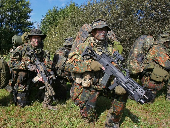 G36KA4   Ưδ <ó: Bundeswehr>