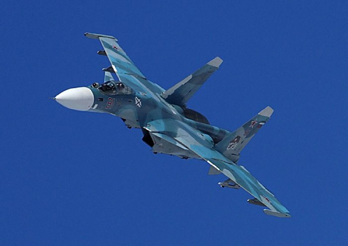  ǸŸ     巯  ߰ þƿ MiG-29K ü ̴. <ó: (cc) Garudtejas7 at Wikimedia.org >