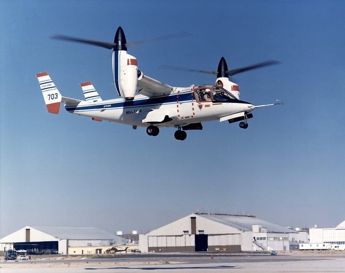  XV-15 Ⱑ 1980 10   ̷ϰ ִ. <ó: NASA>