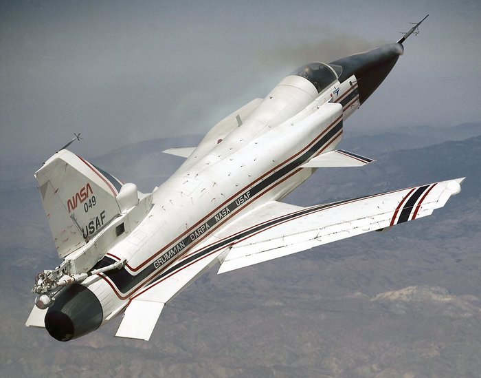 ̷  X-29A. 1991    Կ , Ϻη  ʿ   ü ֺ  帧 Ȯϰ ִ. <ó:  >