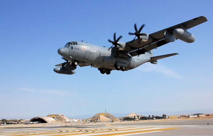 2011    Ե C-130J ڸ ַ III <ó:  >