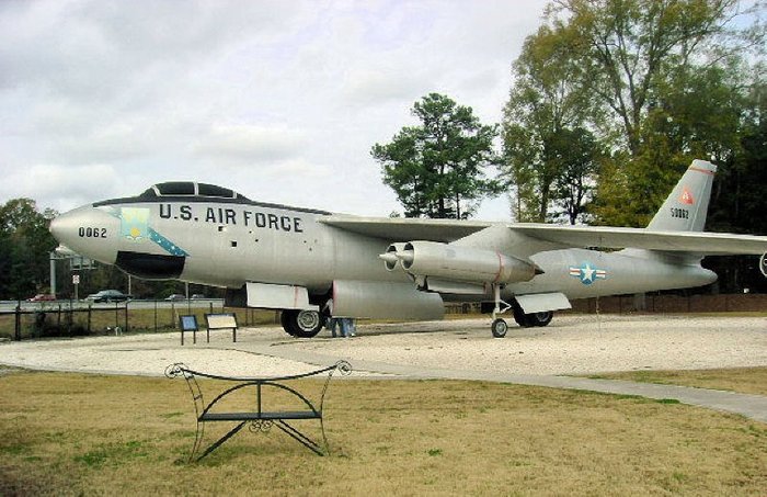 Ƽ ̽  ڹ õ B-47 <ó: Public Domain >