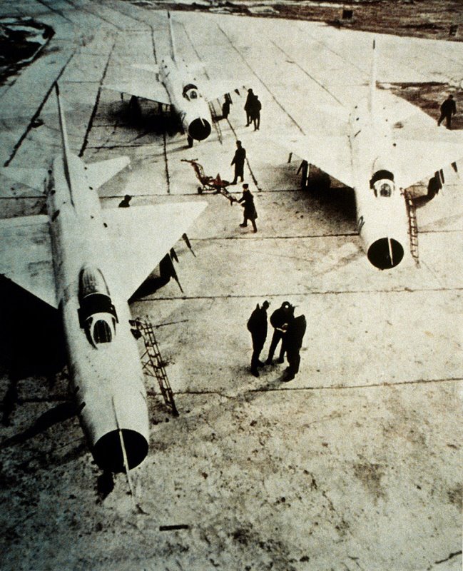 TsAGi 踦  ۵ Ÿ ݱ Su-9. ũ⸸ ٸ  MiG-21  ϴ. < ó: Public Domain >