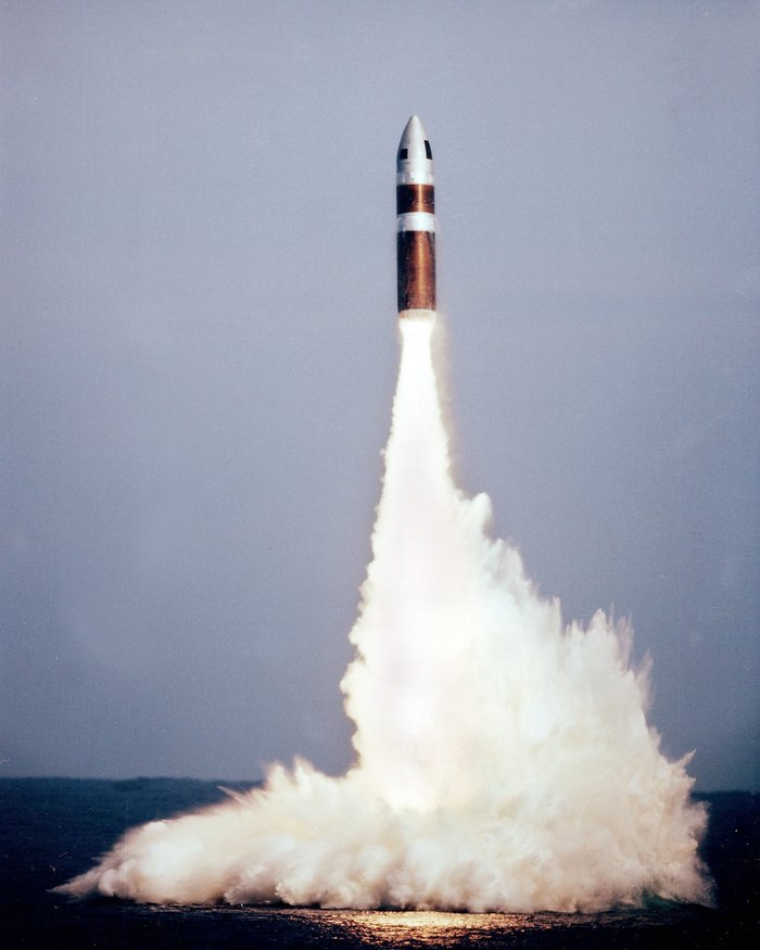 UGM-73 ̵ MIRV ɷ  ǥ   ִ ɷ οߴ. <ó: Lockheed Martin>