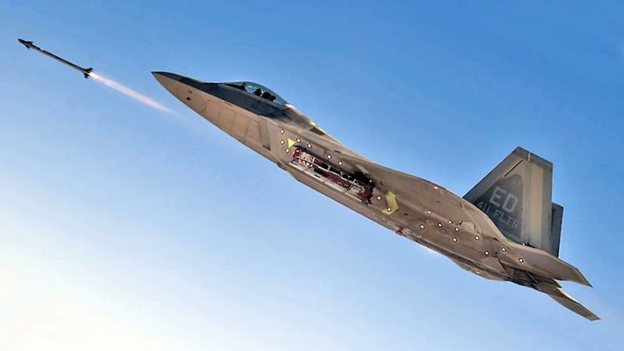 AIM-9X ߻縦 ǽϴ F-22 <ó:  >