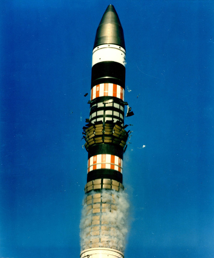 MX는 냉각발사 방식으로 발사되는 최초의 미 공군 ICBM이었다. <출처: 미 공군>