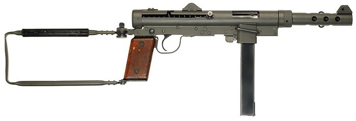 칼 구스타브 m/45 '스웨디시 K' 기관단총 <출처: Public Domain>