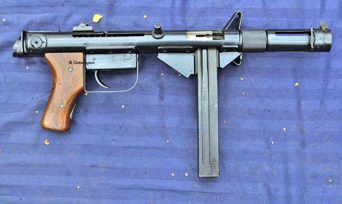 국산 기관단총 사업을 위해 후스크바나에서 제출한 시제총기인 모델 44 HVA <출처: gotavapen.se>