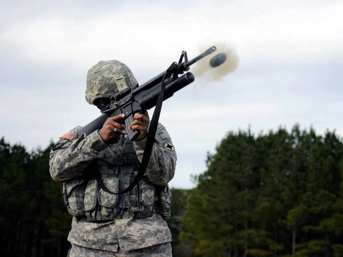 M203은 소총과 결합되는 방식으로 이후 유탄발사기 운용의 표준으로 자리잡았다.<출처: 미 육군>