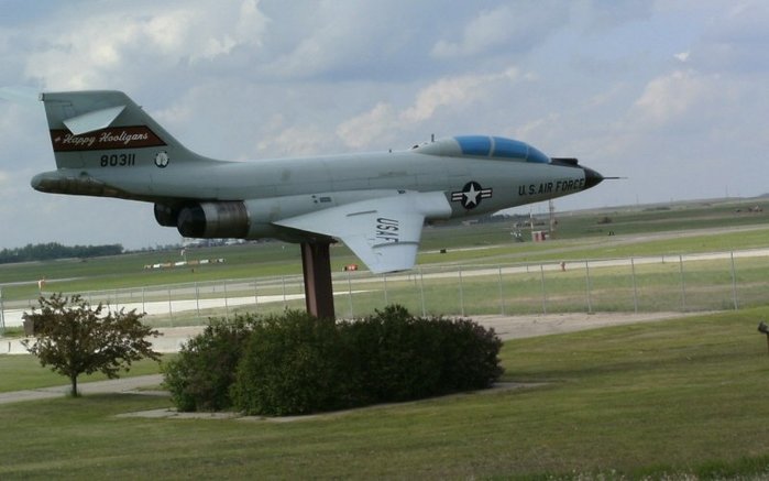 TF-101B < 출처 : (cc) RSafn1949 at Wikipedia.org >