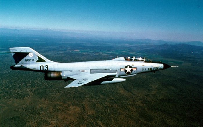 제123전투요격비행대 소속의 2인승 F-101B. 비행 성능은 그다지 좋은 평가를 받지 못했다. < 출처 : Public Domain >