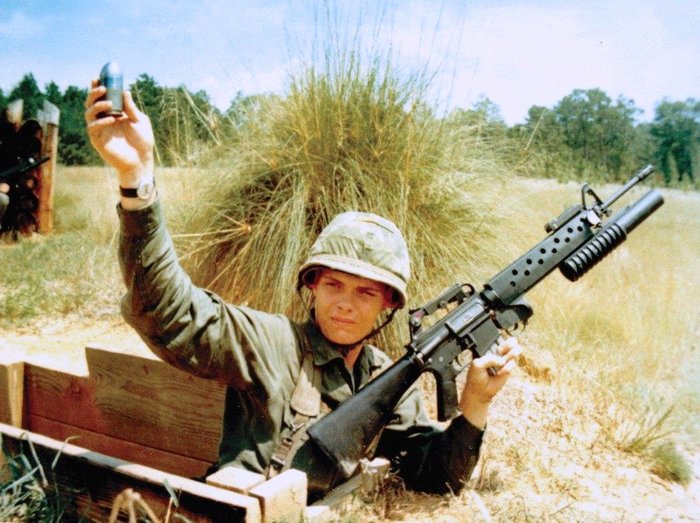 M203은 1971년부터 대량양산됨에 따라 사전지급된 특수부대를 제외하면 베트남전에 참전한 일반 보병부대에서는 별다른 활약을 못했다. <출처: Public Domain>