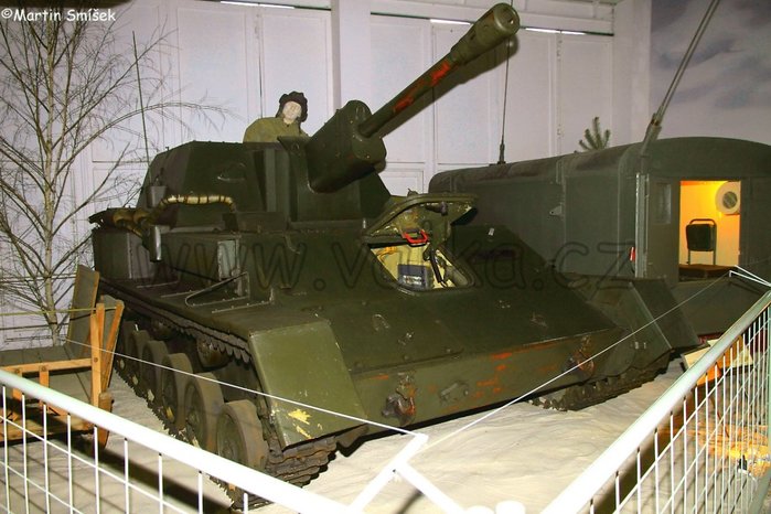 소련이 제공한 Su-76M, 체코군 제식명 LSD-76 자주포 <출처 : armedconflicts.com>