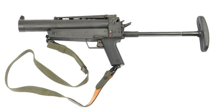 HK사가 1960년대말 개발한 HK69는 M79와 유사한 1세대 유탄발사기이다. <출처: Public Domain>