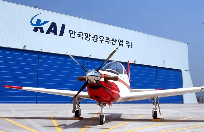 한국항공우주산업 사천 공장에 주기 중인 KT-1. (출처: 한국항공우주산업)